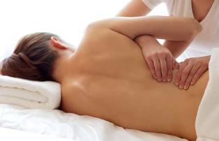 Rückenschmerzen nach der Lieferung-massage
