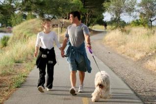 Wenn Sie Häufig Schmerzen im unteren Rücken sollte ersetzt werden, mit dem aktiven Sport, Spaziergänge an der frischen Luft