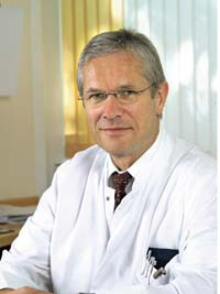 Dr. Traumatologist Gerhard